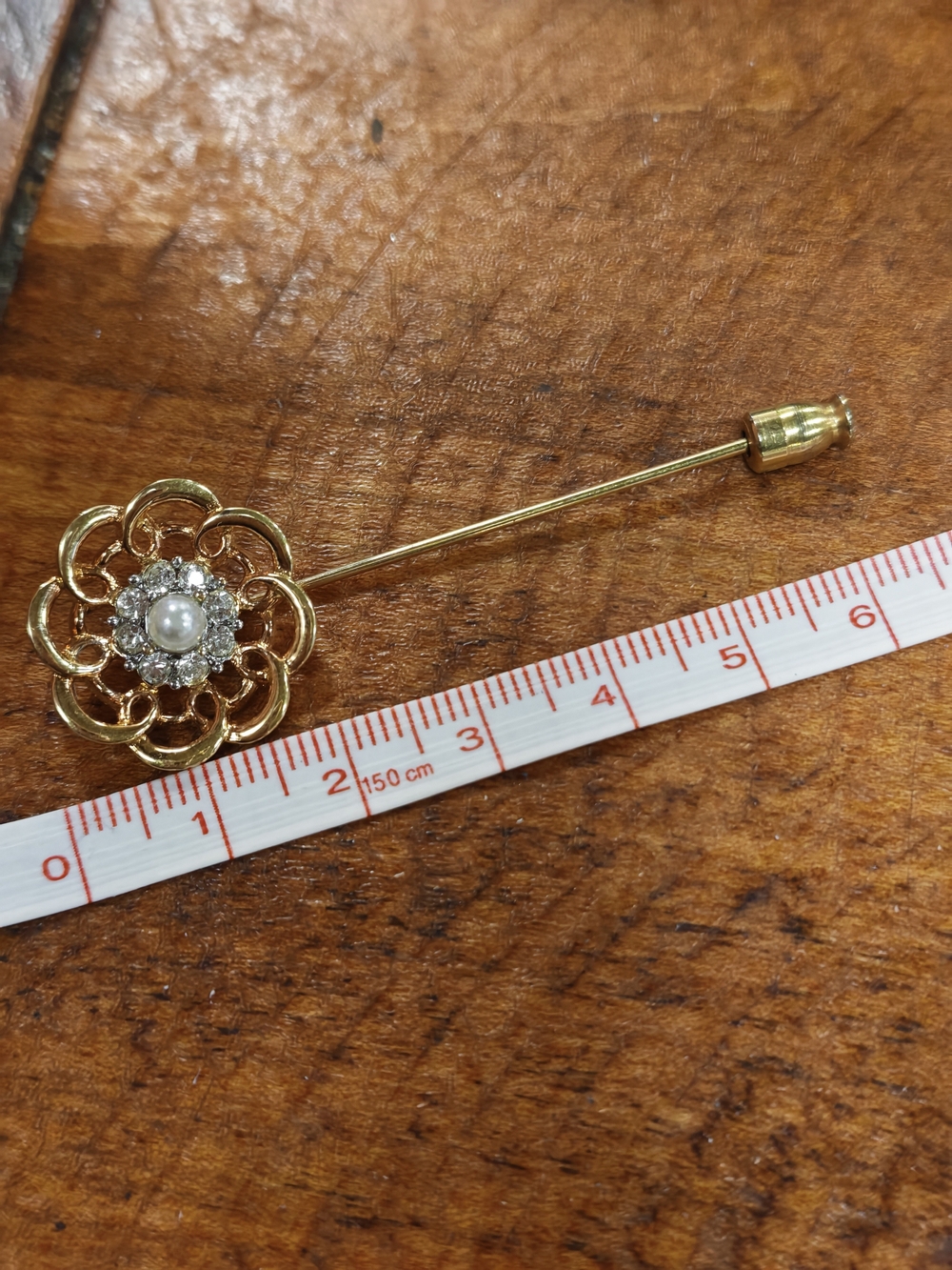 VINTAGE Gold Floral Stick Pin Brooch - d'orland